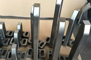  塑膠模具定位輔助器的作用與設(shè)計(jì) 